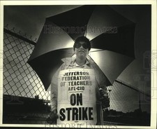 1979 Press Photo Jefferson Federation of Teachers AFL-CIO on strike - nob42862 picture