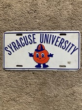 Syracuse University Metal License Plate  - Nice picture
