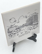 VINTAGE CONCORD RESORT HOTEL CERAMIC TRIVET KIAMESHA LAKE NY CATSKILLS SUPERB picture