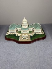 Danbury Mint U.S. Capitol Washington DC Building Sculpture Wood Base picture