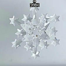 SWAROVSKI Crystal Annual 2004 SNOWFLAKE ORNAMENT Christmas Holiday No Box picture
