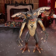 Mohawk 3.5 FT Animated LED Halloween Decoration Spooky Indoor Decor NEW IN HAND picture