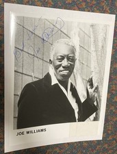 JOE WILLIAMS MUSICIAN SINGER SIGNED AUTOGRAPHED REAL PHOTO BLANK PROMO RARE 8x10 picture