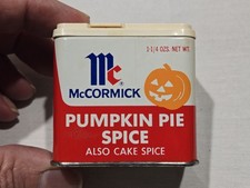 VTG McCORMICK PUMPKIN PIE SPICE CAKE HALLOWEEN JACK O' LANTERN FACE 1-1/4  OUNCE picture
