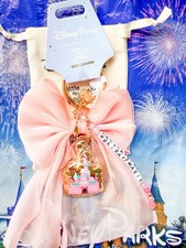 Disney Parks 2026 Christmas Castle Holiday Magic Bag Charm Little Words Project picture