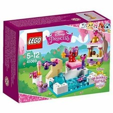 Lego Disney Daisy’s Beauty Salon 41140 Building Kit 98 Pcs Retired Set Playset picture
