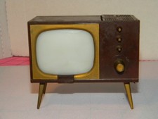 Vintage MCM Plastic Kitschy 1950S Television TV SALT & PEPPER Shakers Set USA picture