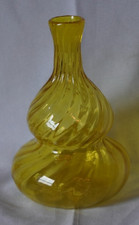 VTG Cadmium Yellow Glass Double Gourd Vase – UV Glows Orange – Hand Blown Swirl picture
