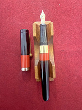 Ohashido Akebono Urushi Ebonite pen, 14k Soft Medium nib, 18k barrel band picture