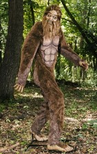 7.7 FT ANIMATED SASQUATCH BIGFOOT HALLOWEEN ANIMATRONIC PROP. picture
