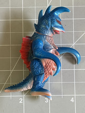 Iwakura 3.5 Mini Bullmark Vinyl Figure Sofubi Godzilla Gigan picture