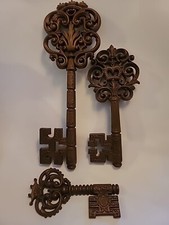 Skeleton Keys Wall Plaques Set of 3 Vtg Burwood Products Gold 1963 MCM Decor EUC picture