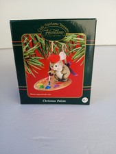 New Carlton Cards Heirloom Collection Ornament – Christmas Palette Mouse Artist picture
