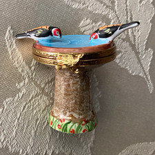 Limoges France Peint Main Hinged Trinket Box, Birds / Birdbath Signed & Number picture