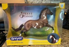 Breyer Steele Bay Overo Brick & Mortar SR Wyatt picture