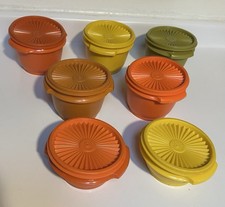 Vtg set of 7 Tupperware #1323-2 #886-5 Bowls w/ 7 Lids Fall Harvest colors picture
