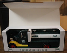 2018 Hess Collector's Edition First Hess Truck 85th Anniversary 1933 in Box picture