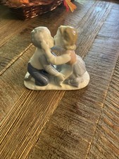 Gerold Porzellan # 7891 Boy and Girl Kissing Porcelain Figurine EUC picture