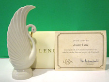 LENOX SWAN VASE -- Classic 6 inches tall - -- NEW in BOX with COA picture