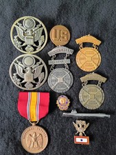 LOT 10 US MILITARY/NRA/(STERLING 925 WW2 EAGLE BLUE STAR)/MEDALS-PINS picture