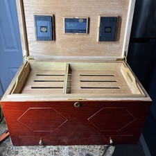 humidor cigar box vintage Thompson picture