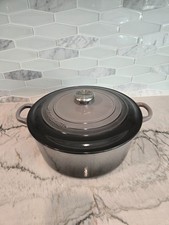 LE CREUSET ENAMELED DUTCH OVEN 7.25 QT. picture
