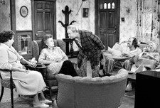 Maude visits with the Bunker family in the Cousin Maude's Visit ep- Old Photo picture