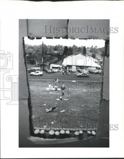 1990 Press Photo Bonfire House View of the Festival of the Bonfires in Lutcher picture