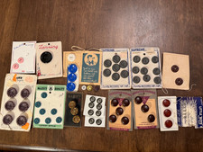 Lot 15 Vintage Button Cards 22k Gold plate Metal Majesty LeChic Supreme BGE picture