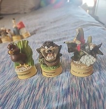 Lot Of 3 1998 WARNER BROTHERS LENOX Henery Ha, TAZ, Wile.e.coyote Looney Tunes picture