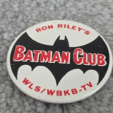 Vintage Ron Riley's Batman Club WLS WBKB TV Pinback Button 2