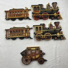Vintage Train Wall Hanging Set & Stagecoach MCMLXXV USA Homco DART IND.  5PCs picture