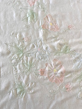 Vintage Embroidered Floral Tablecloth 96x62 Pastel Flowers Large Dining Cottage picture
