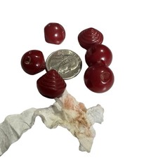 Vtg 1930s Lot of 6 Carved Faceted Cherry Red Bakelite Buttons Tested 19mm 15g picture