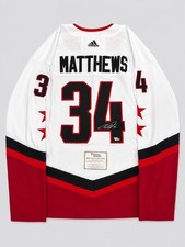 Auston Matthews #34 Hand-Signed NHL Jersey with Fanatics Authentic Hologram picture