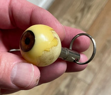 Vgt Authentic Eyeball Keychain 1960's? 1970's? Rare Optometrist picture