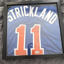 Strickland #11 Signed New York Knicks NBA Jersey w/coa picture