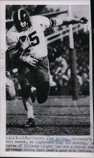 1951 Press Photo Wisconsin University star running back Alan Ameche - net03439 picture