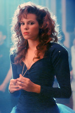 ROBYN LIVELY - TEEN WITCH - 4