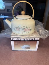 NIB 1993 Pfaltzgraff Tea Rose 2Qt Porcelain Enamel Steel Kettle wood Handle picture