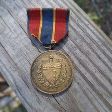 Vintage U.S. Army of Cuban Occupation Medal, Issued June 1915, SN 7852 picture