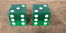 Vintage 2-inch Square Bakelite Dice In Translucent Apple Green picture