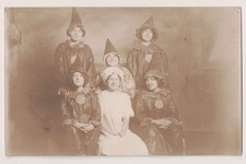ORIGINAL 1900s-1910s ANTIQUE Real Photo Postcard FUN GROUP in HALLOWEEN COSTUMES picture