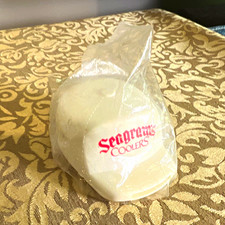 Seagram's Coolers White/Red Advertising Keychain Distillery Theme picture