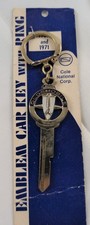 Vintage Oldsmobile Key Blank Keychain NOS 1967 & 1971 On Original Cole Card picture