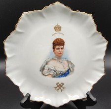 Antique Royal Doulton Queen Alexandra Coronation 1902 Commemorative Plate picture