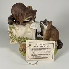 Vintage HOMCO Raccoon Figurine #1197 Love Letters Mizuno Porcelain 1987 COA picture
