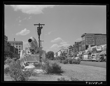 Columbus Georgia 1941 Main Street downtown storefronts cannon memorial picture