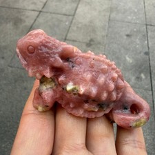 natural Peach blossom stone lizard Skull Quartz Crystal Carved Reiki Healing 1pc picture