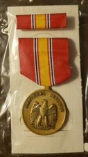 National Defense Service Medal & Ribbon Set Military GI Issue NDSM NIB picture
